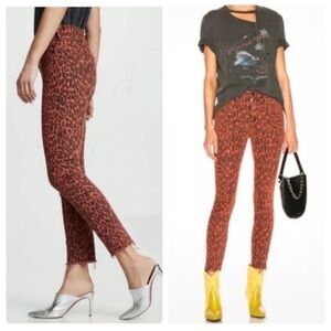 Mother High Waisted Looker Ankle Fray Jeans In Animal Attraction Size 26